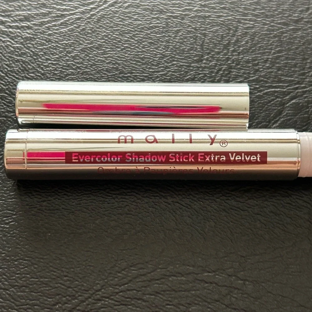 Mally Beauty Evercolor Eyeshadow Stick (THISTLE) - Matte - BRAND NEW